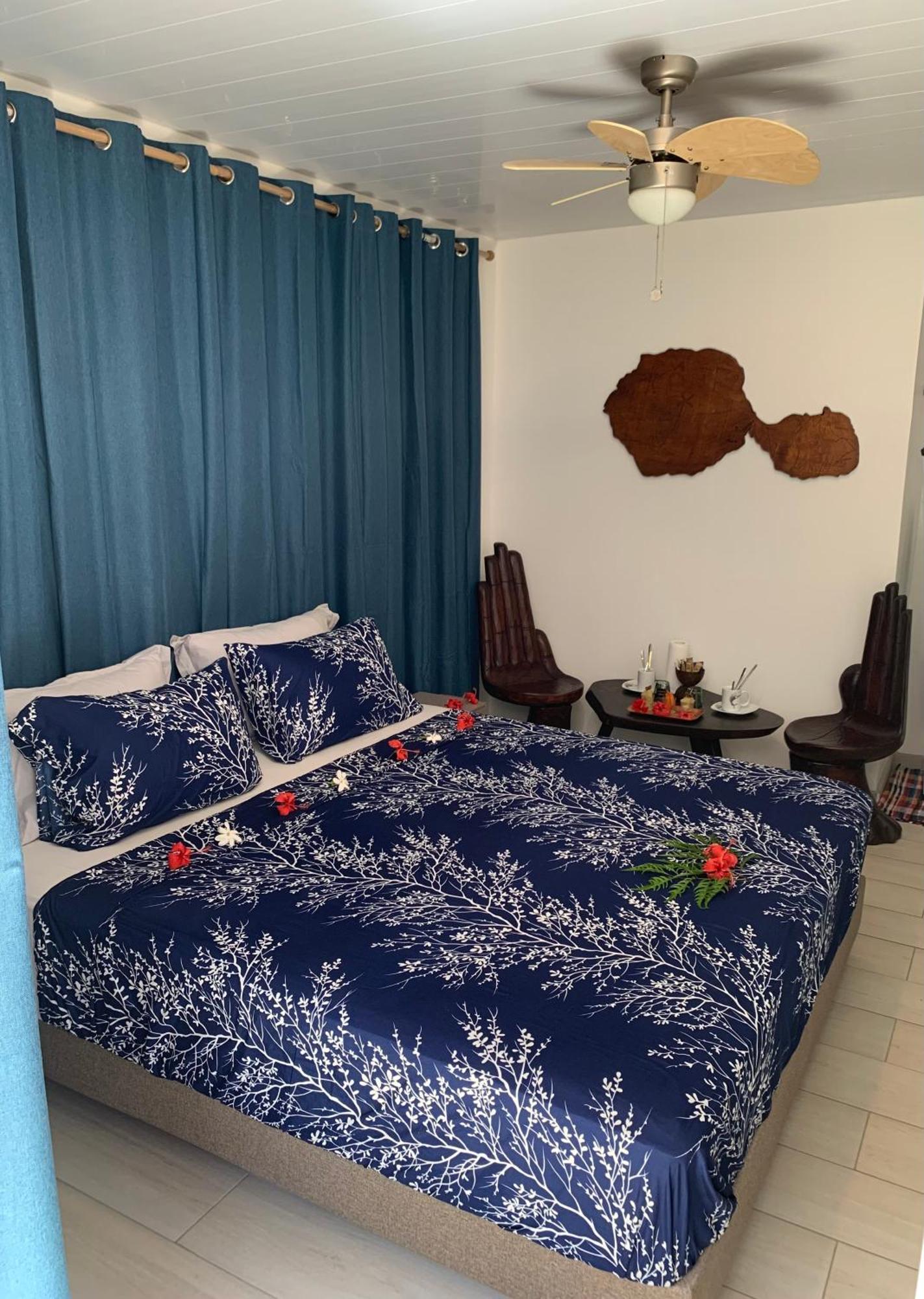A Tomo Mai Homestay, Close To Airport, Private Bathroom Free Parking And Wifi With High Connection And Breakfast Optional Faaa Eksteriør bilde